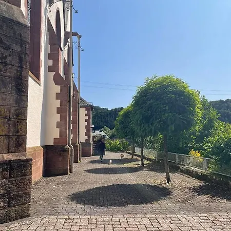 Alte Schule 3 Malberg