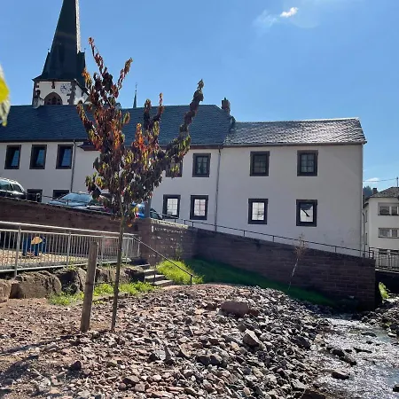 Alte Schule 3 Malberg