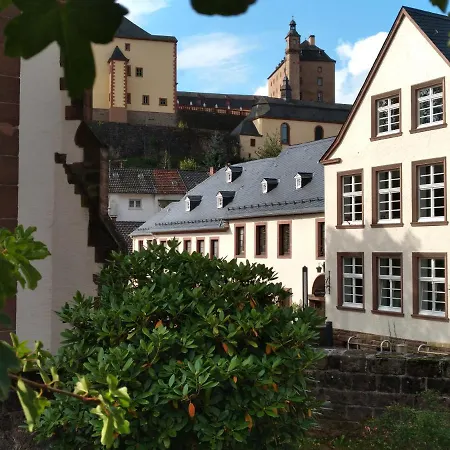 Apartment Alte Schule 3 *